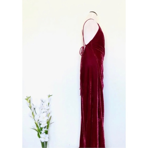 NEW! Velvet Velour Maxi Gown Dress Tie Back Burgundy Red SZ M - Picture 6 of 10